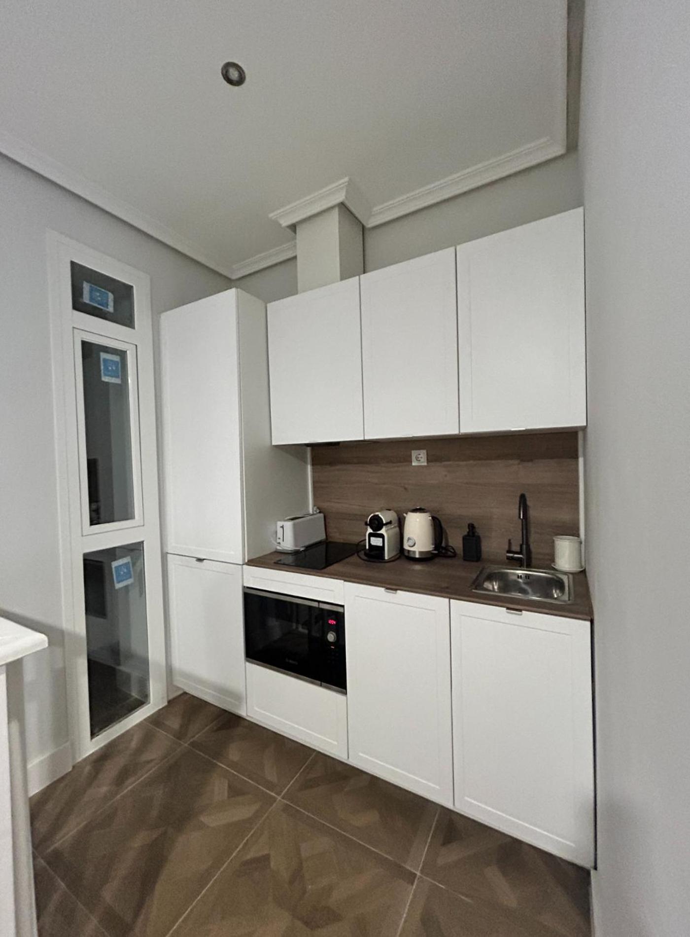 Sunny Apt 9Pax 4 Habitaciones En Minas-Malasana E3 Madrid Exterior photo